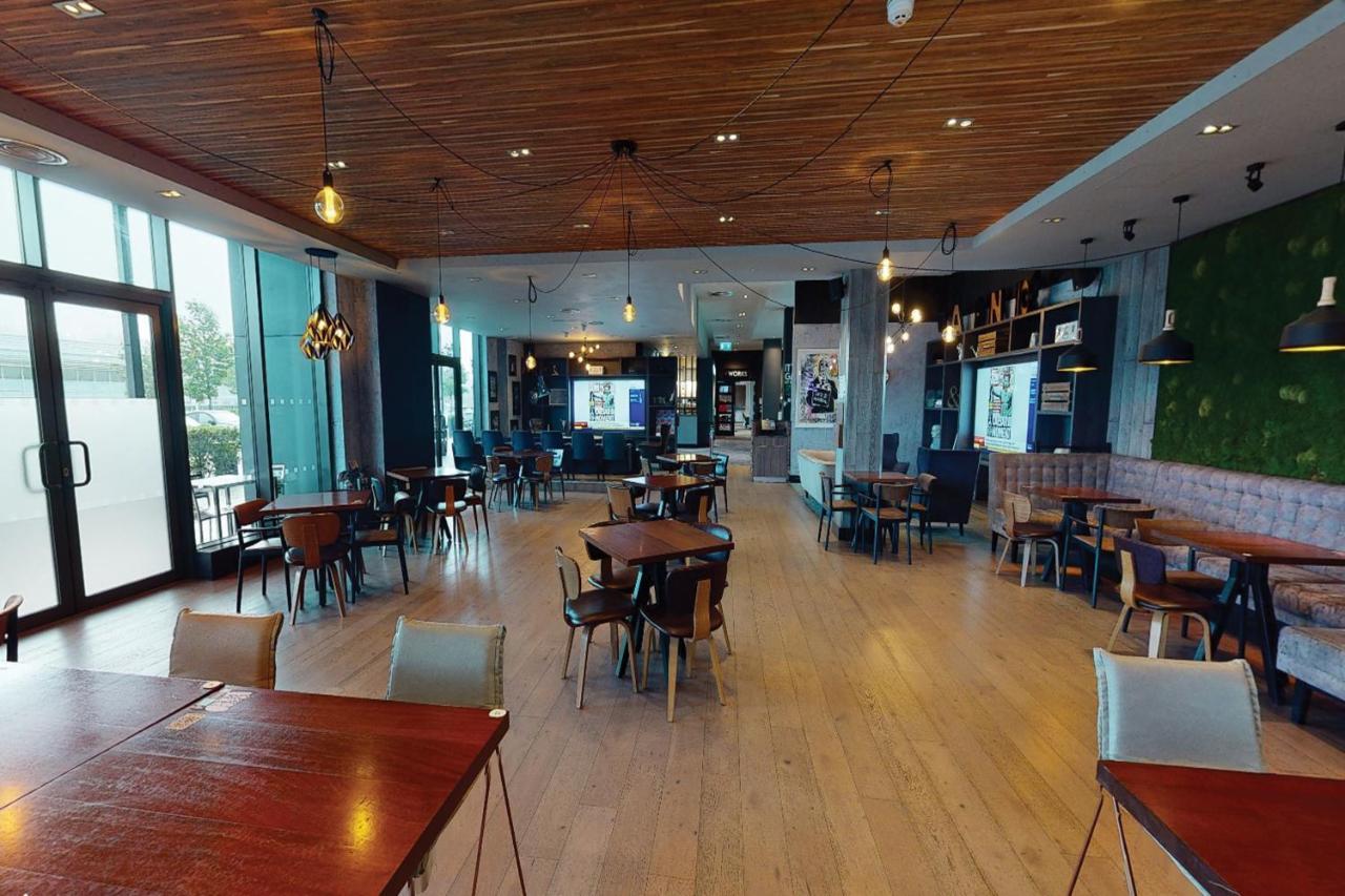 Village Hotel Manchester Ashton Zewnętrze zdjęcie