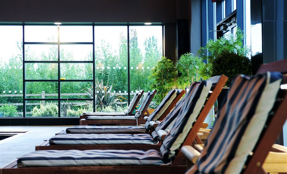 Village Hotel Manchester Ashton Zewnętrze zdjęcie